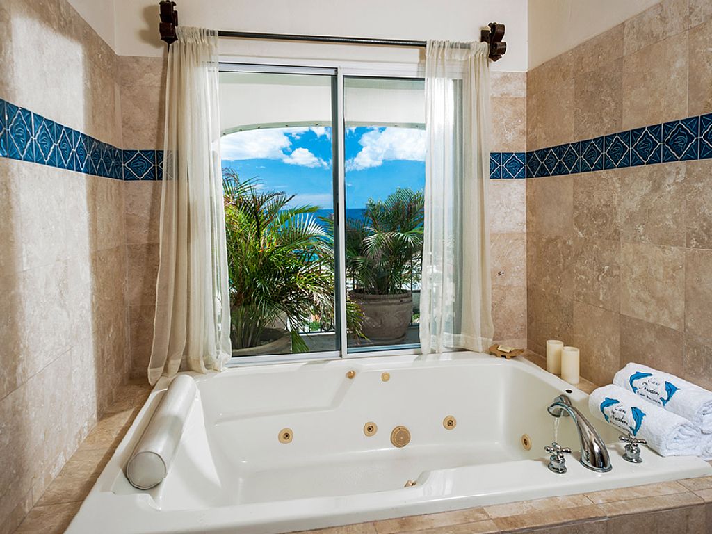 casa theodore in Pedregal los cabos luxury vacation villas cabo san lucas bathroom
